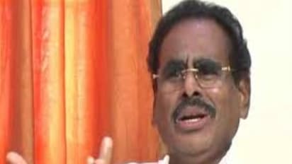 சொகுசு கார் இறக்குமதி செய்த வழக்கு !! சசிகலா கணவர் நடராஜனுக்கு ஜாமீன் !!!