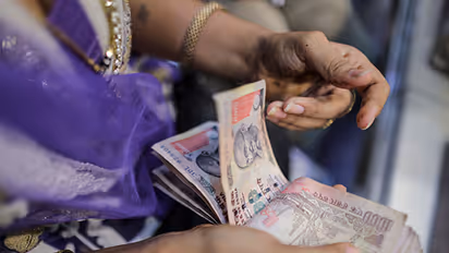Currency ban's first casualty: Elderly Kerala woman held for trying to deposit fake notes
