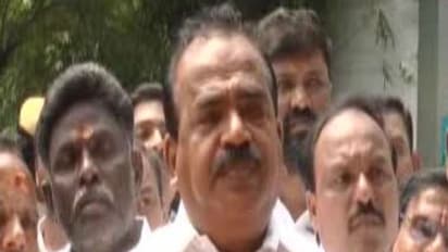 "ஒபிஎஸ்சின் நிபந்தனைகள் எங்களை கட்டுப்படுத்தாது" - மார்தட்டும் நாஞ்சில் சம்பத்...!!!