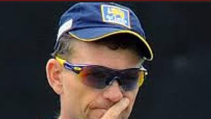 ಕುಂಬ್ಳೆ ನಂತರ ಮತ್ತೊಬ್ಬರು ಕೋಚ್ ಸ್ಥಾನದಿಂದ ಕೆಳಗೆ