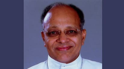 എറണാകുളം-അങ്കമാലി അതിരൂപത അഡ്മിനിസ്ട്രേറ്ററായി മാർ ജേക്കബ് മനത്തോടത്ത് ചുമതലയേറ്റു