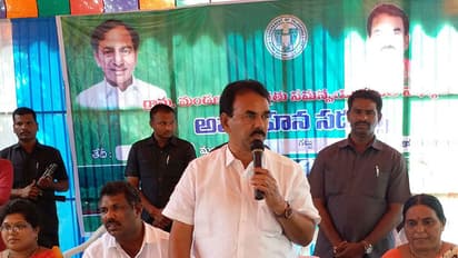 టీఆర్ఎస్లో వుండేది లేనిది కాలం చేతుల్లోనే : జూపల్లి కృష్ణారావు సంచలన వ్యాఖ్యలు