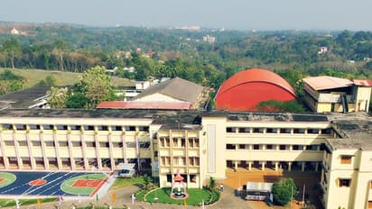 സ്ത്രീ ലൈംഗികാവയവങ്ങളെക്കുറിച്ച് പരാമര്ശിക്കുന്ന പോസ്റ്ററുകള്; കെ.എസ്.യു നിയമനടപടിക്ക്