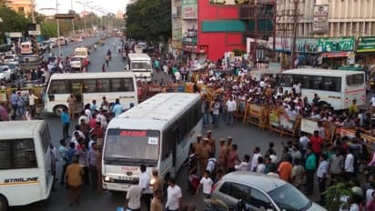 அண்ணாசாலை புரட்சி! கொத்துக் கொத்தாக பல்லாயிரக் கணக்கானோர் பேர் கைது... செய்வதறியாமல் திணறும் போலிஸ்...