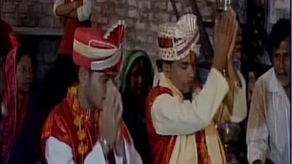 இதென்ன புதுக்கதை? - மழை வேண்டி ஆணுக்கும் ஆணுக்கும் திருமணம்!!