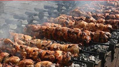 ನಾನ್ ವೆಜ್ ಬೇಕು ಅಣ್ಣ... ಅಗ್ರಹಾರದಲ್ಲಿ ಪ್ರತಿಭಟನೆಗಿಳಿದ ಕೈದಿಗಳು!