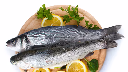 Eating fish may prevent early death risk from cancer, heart disorders: Study