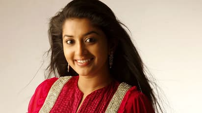 Actress vent out her fury on sex offenders