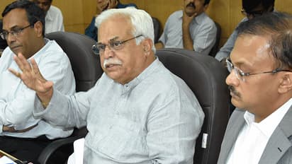 ರಜೆ ದಿನವೂ ಕಂದಾಯ ಇಲಾಖೆಯಲ್ಲಿ ಕೆಲಸ!