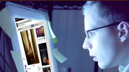 ಮಕ್ಕಳಿಗೆ ವಿತರಿಸಿದ ಬುಕ್‌ನಲ್ಲಿ ಅಶ್ಲೀಲ ಚಿತ್ರ!