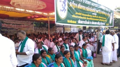 ஊருக்கே சோறு போடும் விவசாயிகள் உண்ணாவிரத போராட்டம்!!