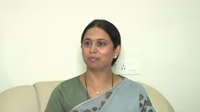 Karnataka Politics : 'ಕಾಂಗ್ರೆಸ್ ಬಿಟ್ಟು ಜಾರಕಿಹೊಳಿ ಬಿಜೆಪಿಗೆ : ಹೆಬ್ಬಾಳ್ಕರ್ಗೆ ಸಂಕಟ'