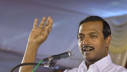 கோயில்களில் சாத்தான் இருப்பதாக சும்மாதான் சொன்னேன்.. மன்னிச்சிடுங்க... கதறும் மோகன் சி லாசரஸ்!