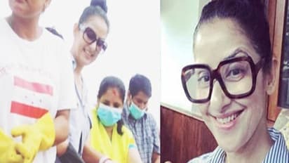 இறங்கி வந்து உதவி செய்யும் மனீஷா கொய்ராலா... - பிரமித்து போன பொதுமக்கள்...!!!