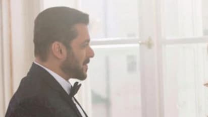 See pic: Salman Khan, Katrina Kaif romance once again