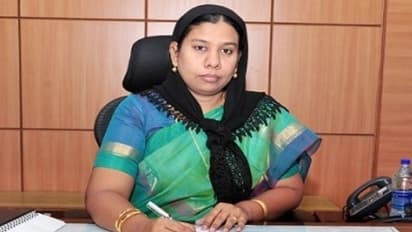 ரேசன் கடைகளில் அத்தியாவசியப் பொருட்கள் முறையாக வழங்கப்படுகிறதா? ஆட்சியர் அதிரடி ஆய்வு...