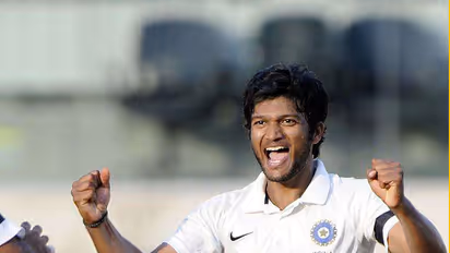 ঘরোয়া ক্রিকেটে জালাজ সাক্সেনার নজিরবিহীন রেকর্ড, করলেন ৬০০০ রান এবং নিলেন ৪০০ উইকেট