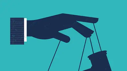 Man offers money to HC chief justice for 'favourable' verdict