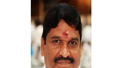 அமைச்சர் விழாவை புறக்கணித்த கடலூர் மாவட்ட எம்.பி,எம்எல்ஏக்கள் - முற்றுகிறது மோதல்!!