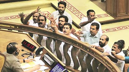 ಕೇರಳ ಬಜೆಟ್: ಫೇಸ್'ಬುಕ್'ನಲ್ಲಿ ಲೀಕ್