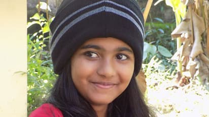 പേടികാരണം ഉറങ്ങാനെ പറ്റുന്നില്ല'; മുഖ്യമന്ത്രിക്ക് ഒരു എഴാം ക്ലാസുകാരിയുടെ തുറന്നകത്ത്