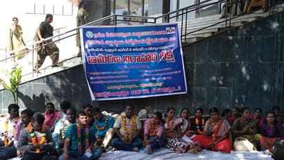 ''మంత్రే మాట తప్పాడు" - సెర్ప్ ఉద్యోగులు