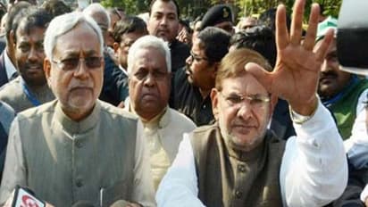 "பாஜகவுடன் நிதீஷ்குமார் கூட்டணி வைத்துக் கொண்டதில் எனக்கு உடன்பாடில்லை" - சரத் யாதவ் அதிருப்தி!!