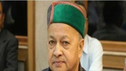 हिमाचल के पूर्व मुख्यमंत्री वीरभद्र सिंह के खिलाफ आरोप तय