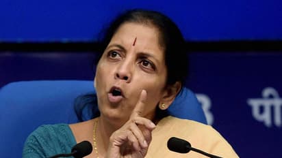 Economic Survey 2023: కరెంటు ఖాతా లోటు మరింత పెరిగే అవవకాశం ఉంది, రూపాయికి గడ్డు కాలమే..