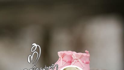 സങ്കടത്തിന്റെ ഏതു കടലായിരിക്കും അവളെ വിഴുങ്ങിയിട്ടുണ്ടാവുക?