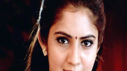 பிரெண்ட்ஸ் பட புகழ் விஜயலட்சுமியின் வாழ்க்கையில் ஏற்பட்ட சோகம்....காதலித்து ஏமாற்றிய அரசியல்வாதி...