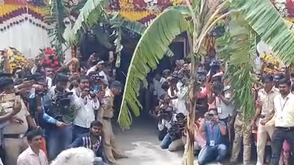 ಮುಸ್ಲಿಂ ಮಹಿಳೆಯಿಂದ ಹಾಸನಾಂಬೆ ದೇವಿ ದರ್ಶನ