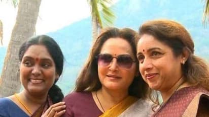 மாஜி ஹீரோயின்கள் 5 பேரை இணைத்த 'கேணி'