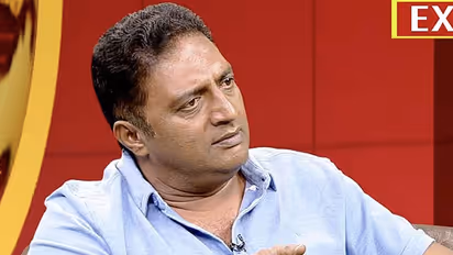 హిట్లరే పోయాడు... ఈ బీజేపీ ఎంత?: ప్రకాష్ రాజ్