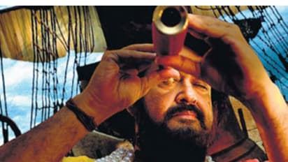 പ്രിയദര്ശന് ചിത്രം; കുഞ്ഞാലി മരയ്ക്കാരായി മോഹന്ലാല്