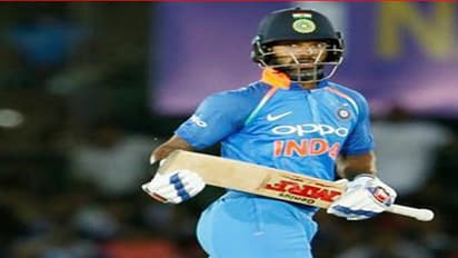 ಲಂಕನ್ನರನ್ನು ಸುಲಭವಾಗಿ ಮಣಿಸಿದ ಭಾರತ: ಭರ್ಜರಿ ಶತಕ ದಾಖಲಿಸಿದ ಧವನ್