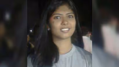 Bengaluru: 19-year-old hangs herself after public scolding by mother