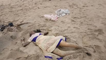 கிழக்கு கடற்கரை சாலையில் இளம்பெண் கற்பழித்து கொலை!