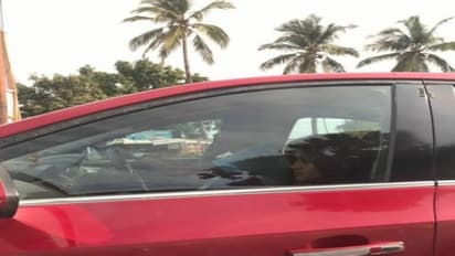 பிக் பாஸ் வீட்டை விட்டு வெளியேறிய ஓவியா...!