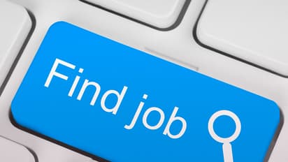 Demonetisation: Job hunt will be difficult in 2017