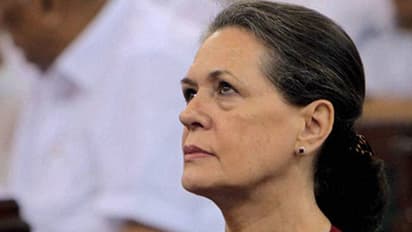 Sonia Gandhi to select KPCC president: Congress