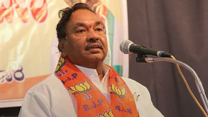 ಸಿದ್ದರಾಮಯ್ಯ ಜಾತಿ ಒಡೆಯುವ ಮಹಾಪುರುಷ: ಈಶ್ವರಪ್ಪ ಕಿಡಿ