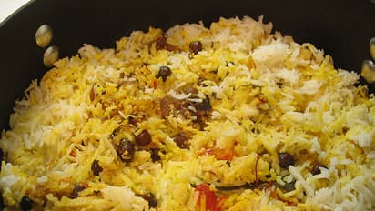 ഞാന്‍ പാക്കിസ്താന്‍ ബിരിയാണി  ഇഷ്ടപ്പെടുന്നതിനുള്ള കാരണങ്ങള്‍!