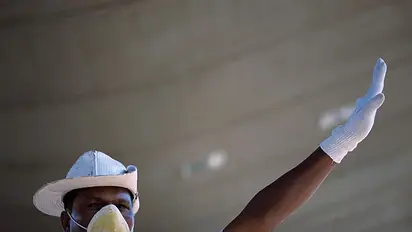 Bengaluru constable files complaint after lady rider attacks him with sandals