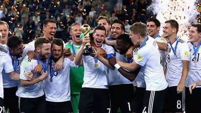 ಫುಟ್ಬಾಲ್ ಮ್ಯಾಚ್'ಗೆ ಡ್ರಗ್ಸ್ ಒಯ್ಯಲು ಅನುಮತಿ..!