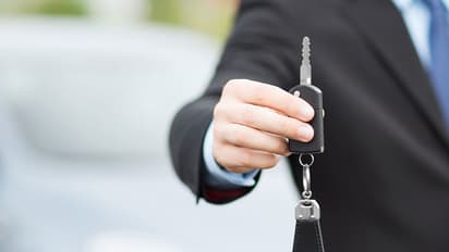 Speaker’s approval for new cars draws flak