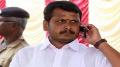 கரூர் எம்எல்ஏ வீட்டில் மத்திய குற்றப்பிரிவு போலீசார் நடத்திய சோதனை.!