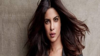 தவறான விளம்பரப்படத்தில் நடித்ததற்கு அசிங்கப்படும் பிரியங்கா சோப்ரா ?