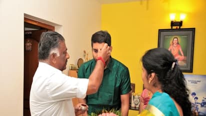 கவிஞர் கண்ணதாசன் பேரனை வீட்டிற்கு சென்று வாழ்த்திய துணை முதல்வர் ஓ.பி.எஸ்...!