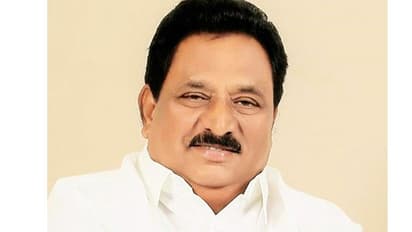 టీడీపీకి సునీల్ షాక్: కాకినాడ ఎంపీ అభ్యర్థిగా రాజప్ప!